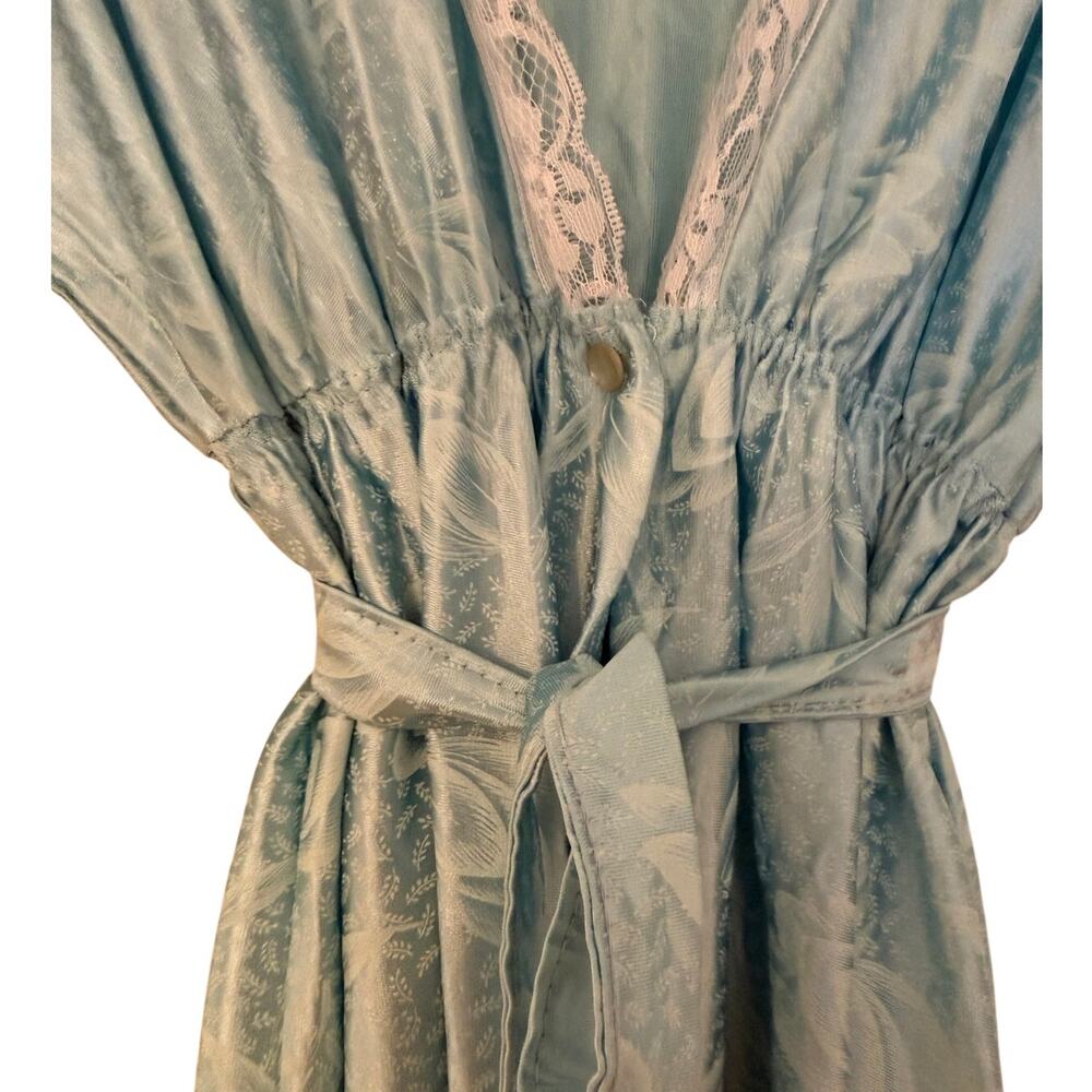 Vintage 80s Pastel Baby Blue Floral Embossed Lace Robe Gown - Picture 9 of 9